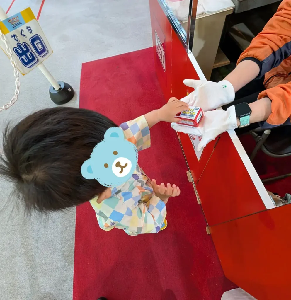 トミカプラレールフェスティバルの組み立て工場2