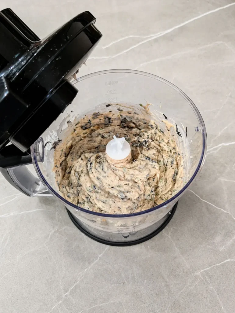 フードプロセッサーで作ったひじきハンバーグのタネ